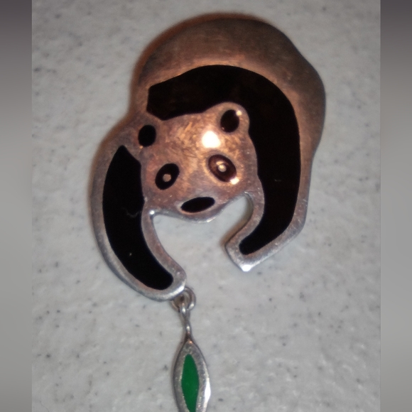 Sterling silver panda brooch - Picture 13 of 16